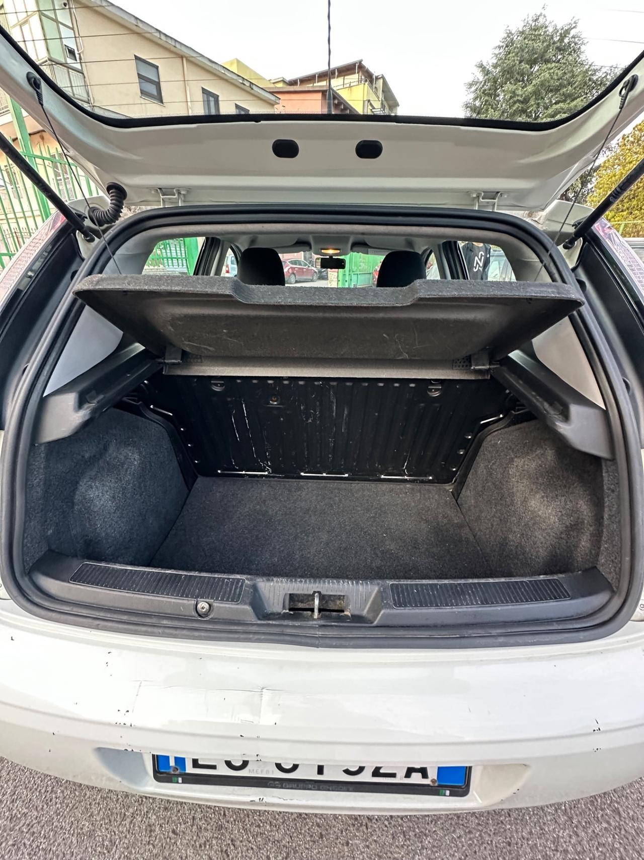 Fiat Punto 1.3 MJT II 75 CV 5 porte Easy