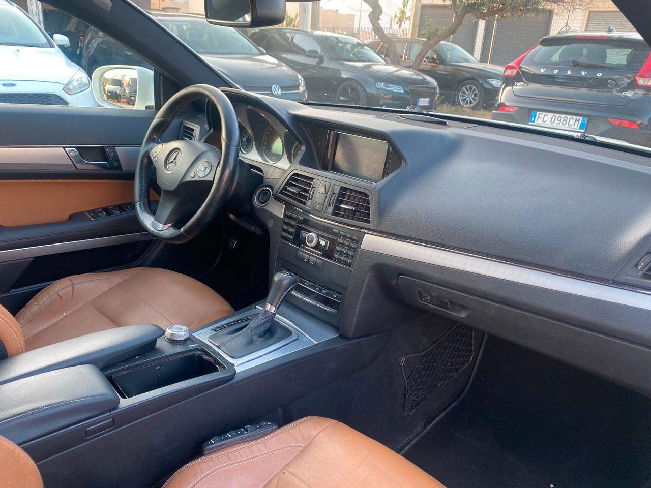 Mercedes-benz E 250 CDI Coupé BlueEFFICIENCY Avantgarde