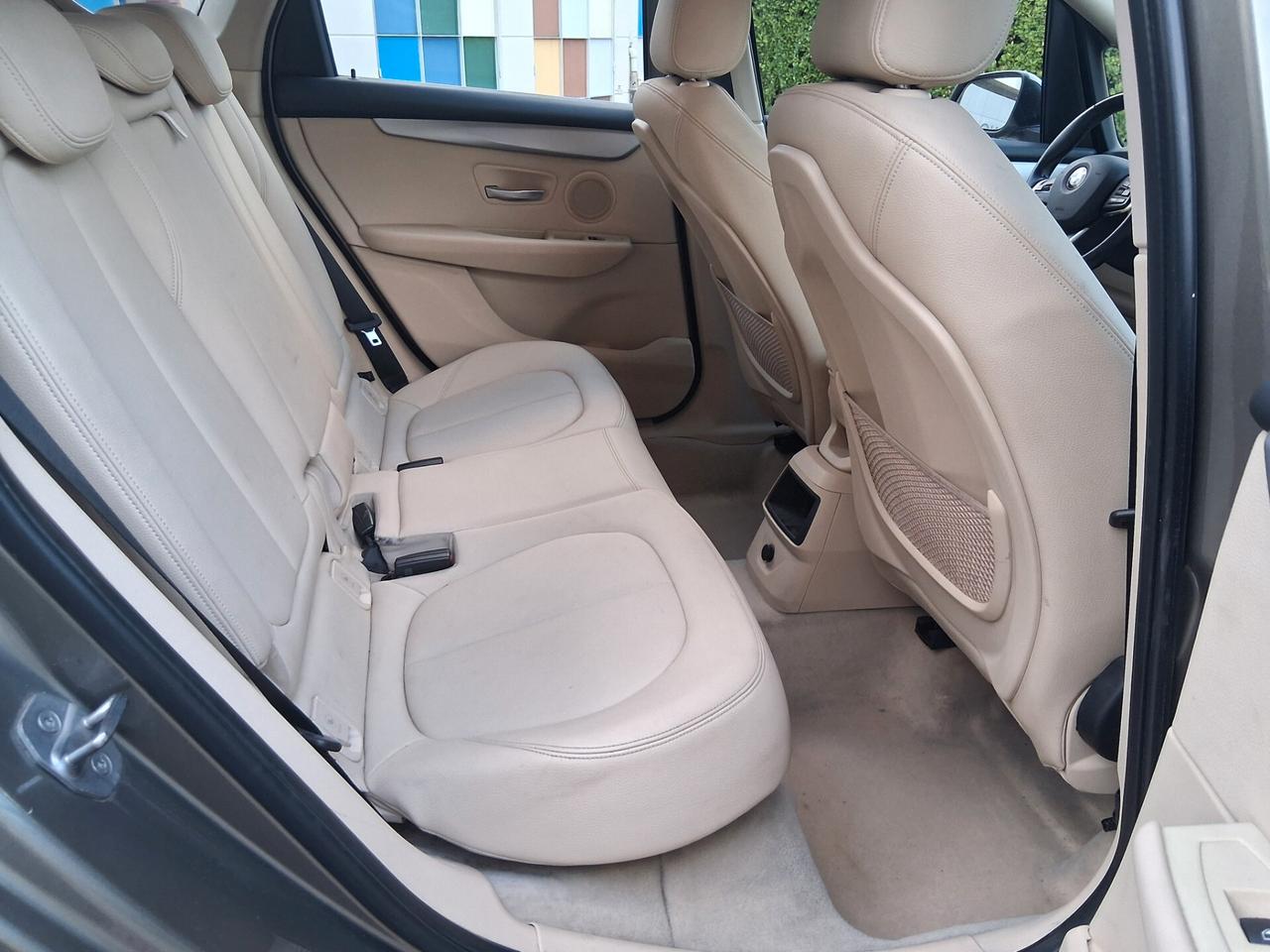 Bmw 216 216d Active Tourer Luxury