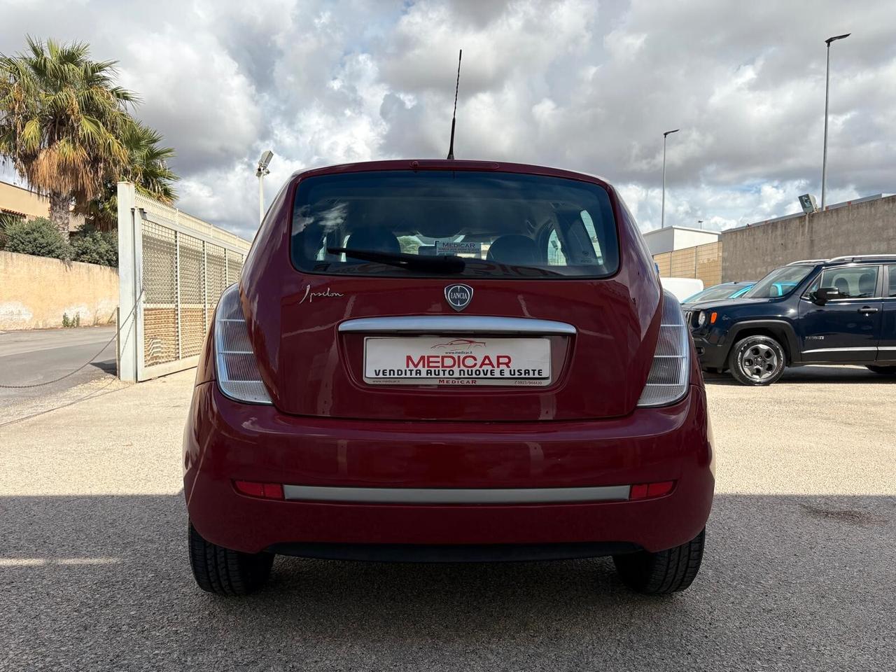 Lancia Ypsilon 1.2 Silver 69CV