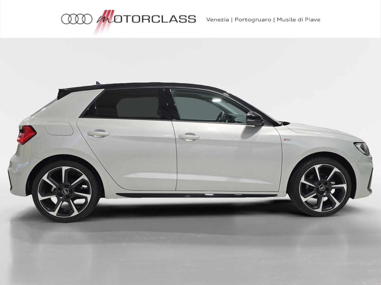 Audi A1 sportback 30 1.0 tfsi 116cv identity black s tronic