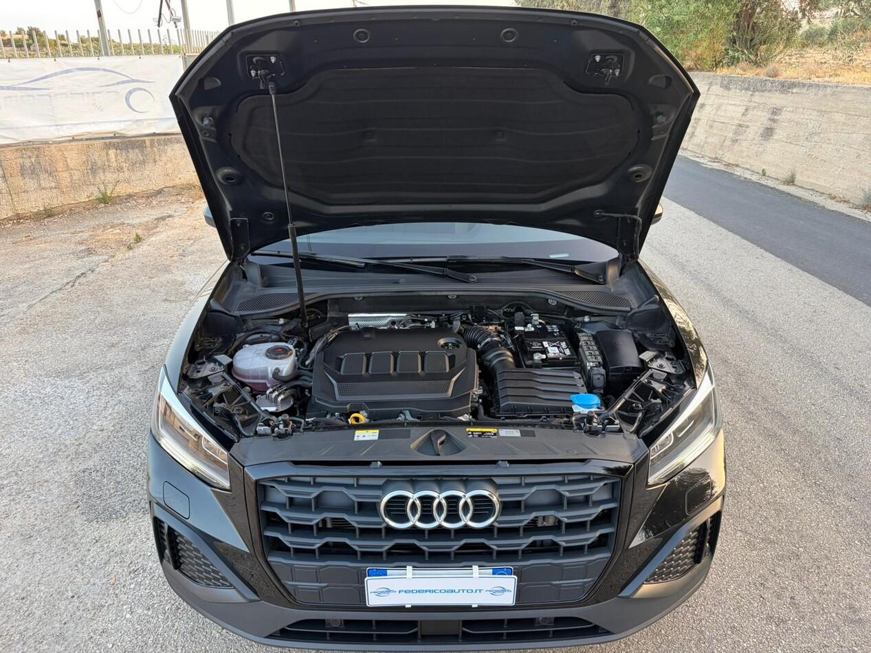 Audi Q2 35 2.0 tdi Business s-tronic