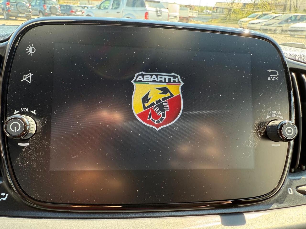 Abarth 695 1.4 Turbo T-Jet 180 CV