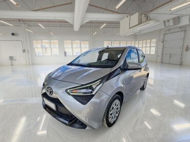TOYOTA AYGO 1.0 VVT-i x-business MY19 5 PORTE