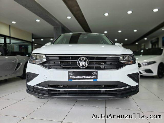 VOLKSWAGEN Tiguan 2.0 TDI 150CV SCR DSG Life - Fari Led