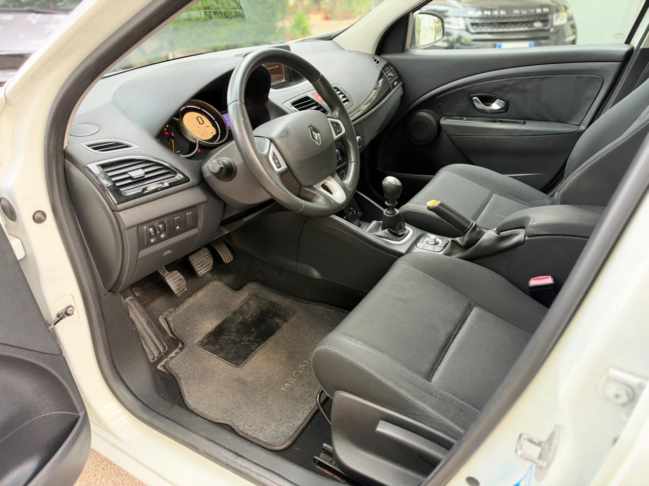 Renault Mégane 1.5 dCi 110CV SporTour Attractive