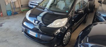 Peugeot 107 1.0 68CV 5p. Sweet Years