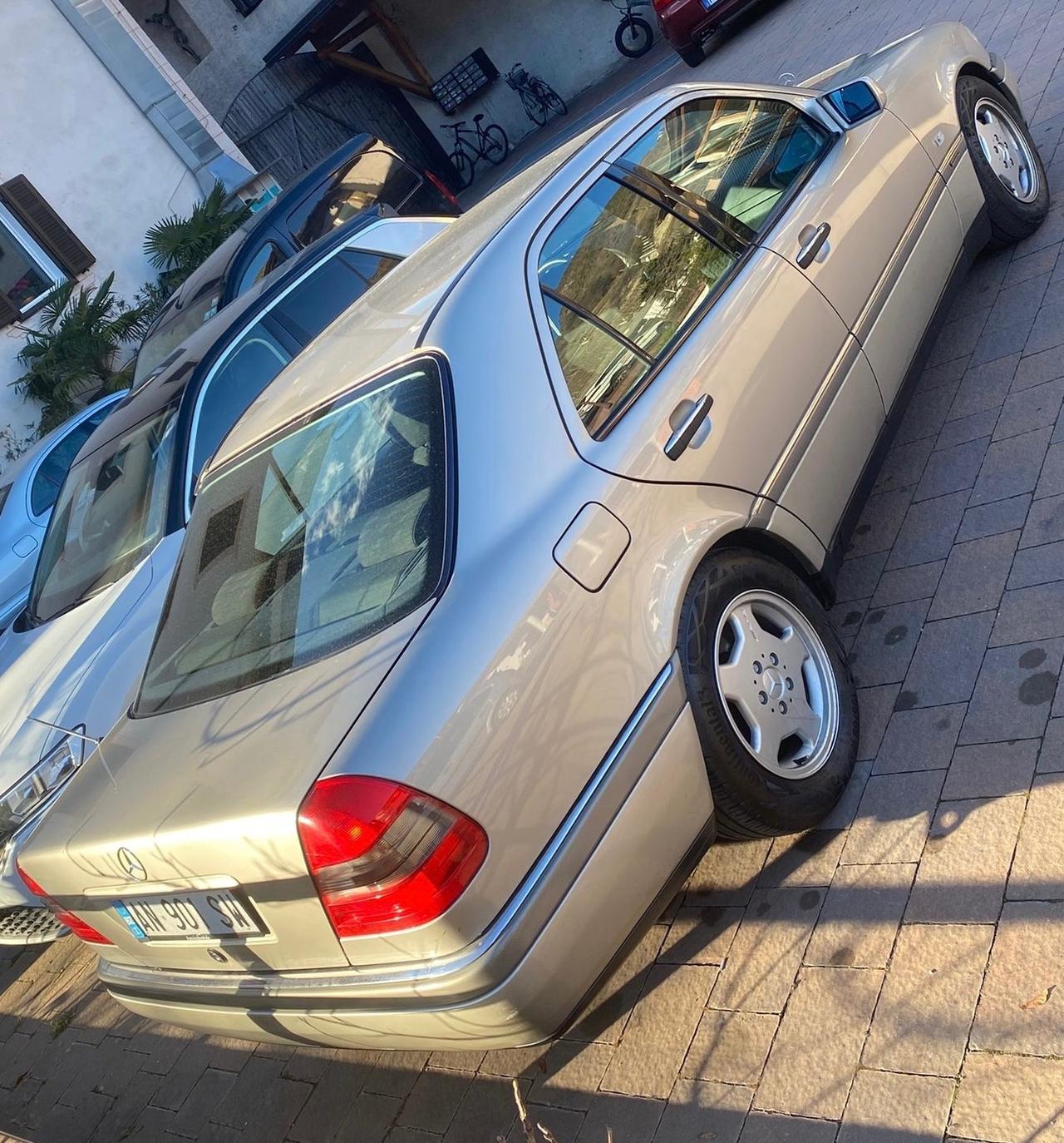 Mercedes-benz C 200 cat Elegance