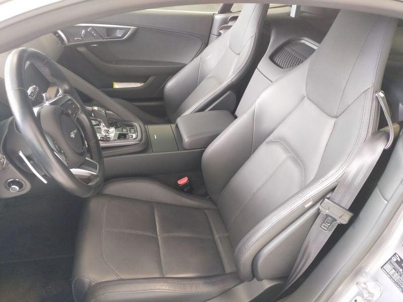 Jaguar F-Type F-Type 2.0 aut. Coupé 300 CV RWD