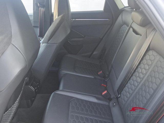 AUDI RS Q3 2.5 quattro s-tronic