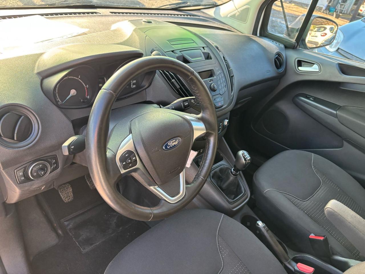 Ford Transit Courier Transit Courier 1.5 TDCi 75CV Van Trend
