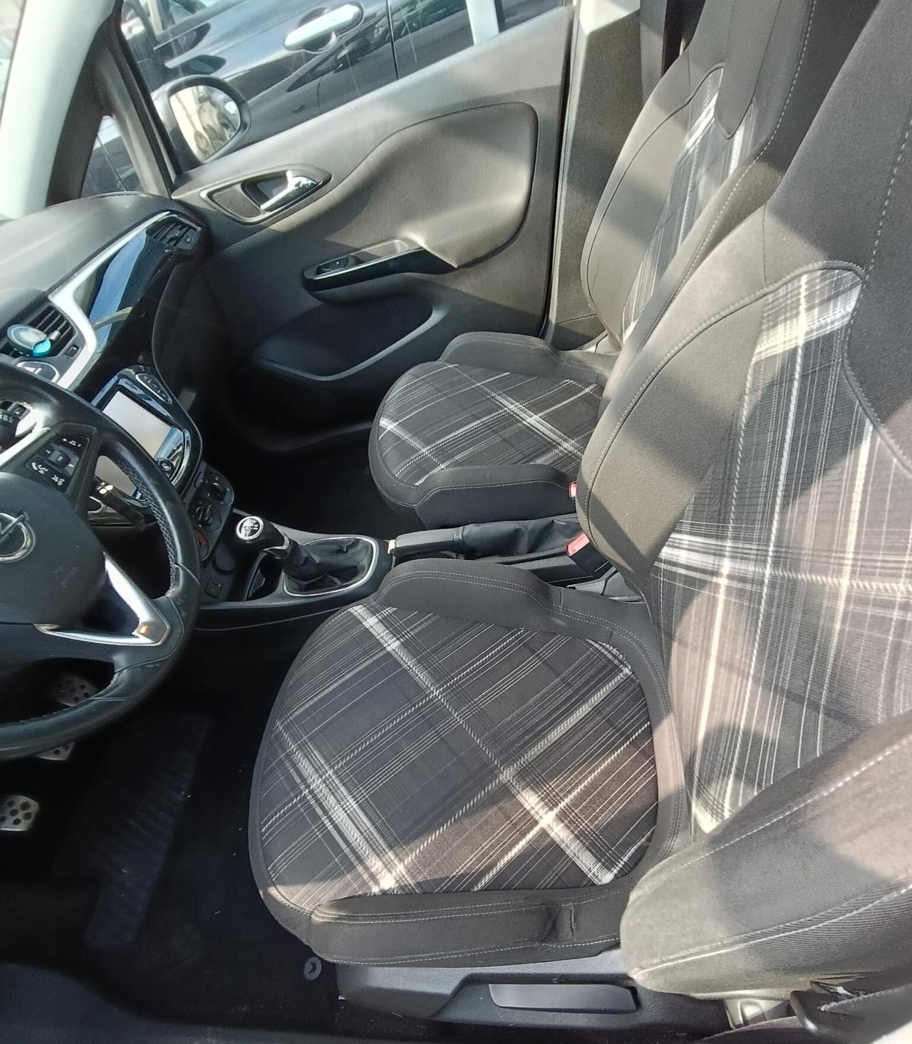 Opel Corsa 1.4 90CV GPL Tech 5 porte b-Color