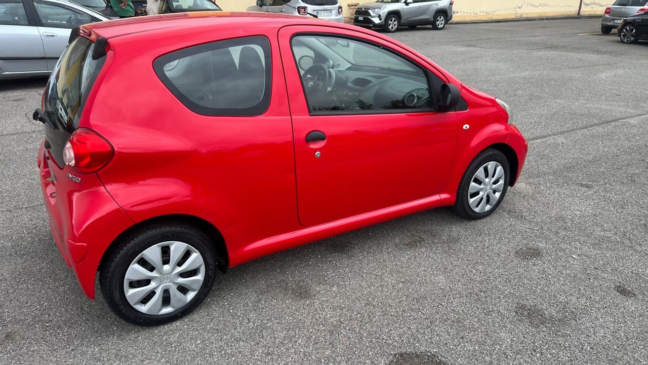 Toyota Aygo 1.0 12V VVT-i 3 porte Sol