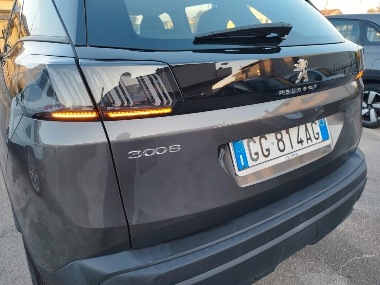 Peugeot 3008 BlueHDi 130 S&S EAT8 BUSINESS