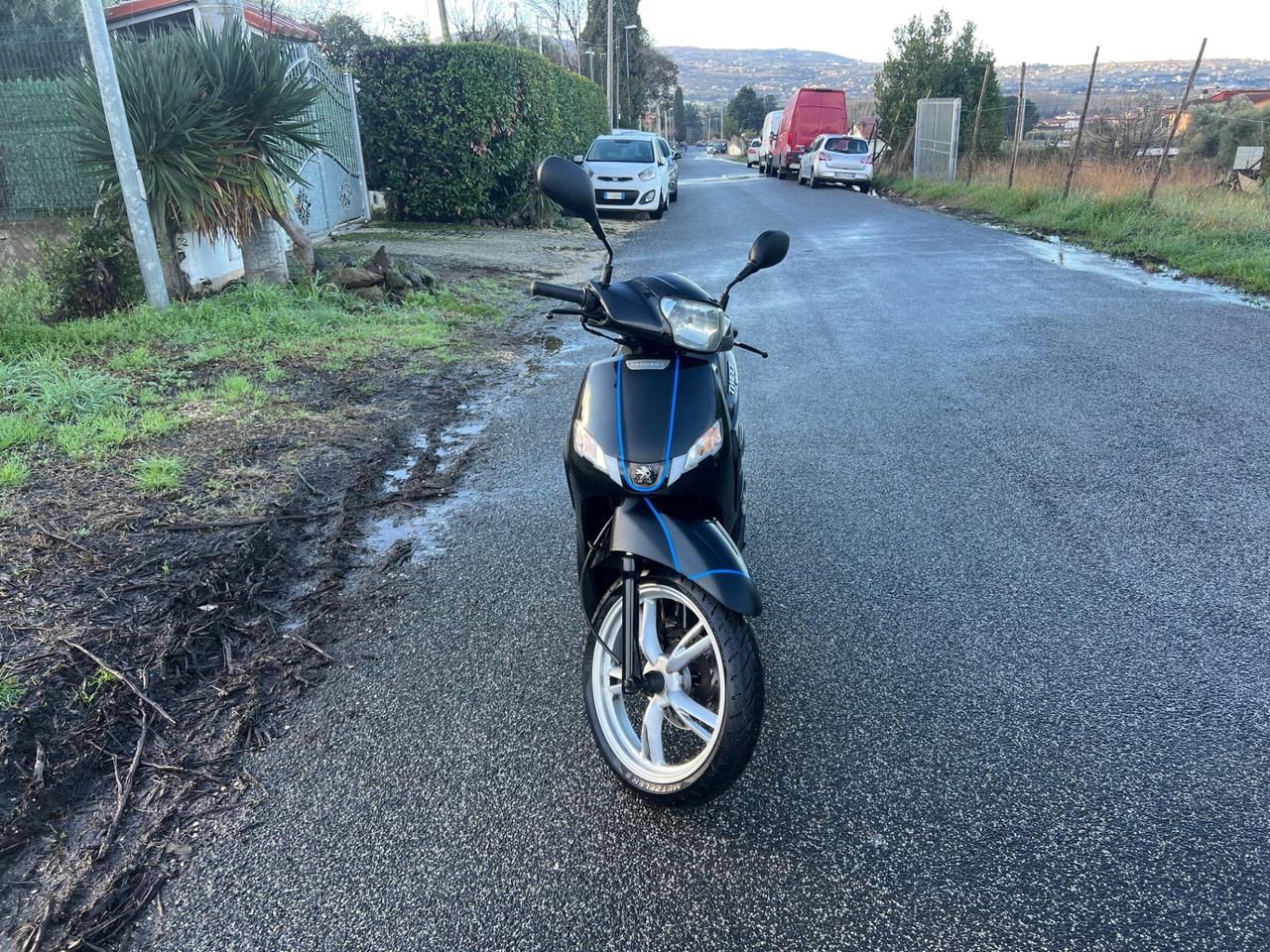 Peugeot Tweet Evo 125