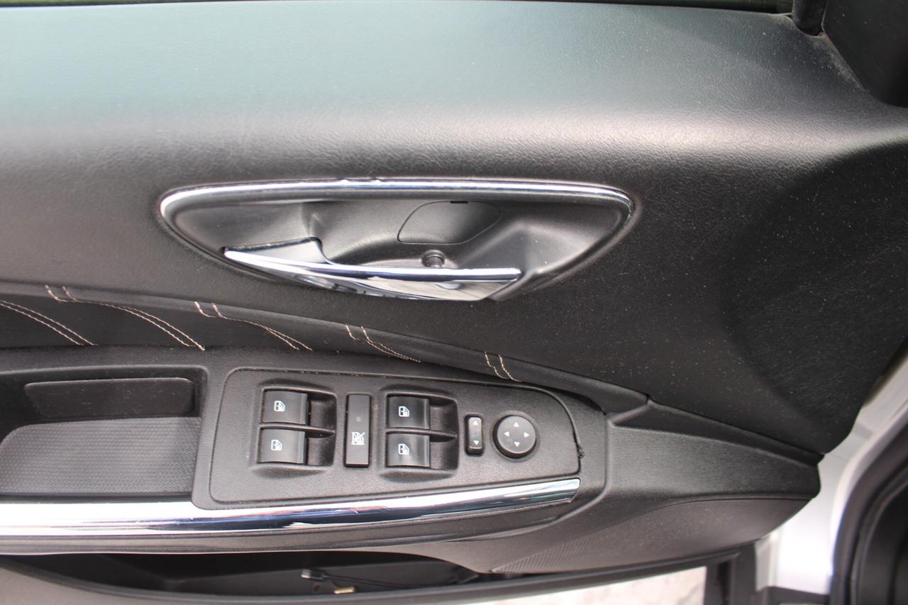 Lancia Delta 2.0 MJT DPF Argento