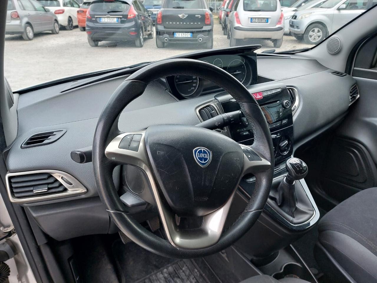 Lancia Ypsilon 1.3 MJT 16V 95 CV 5 porte S&S Platinum