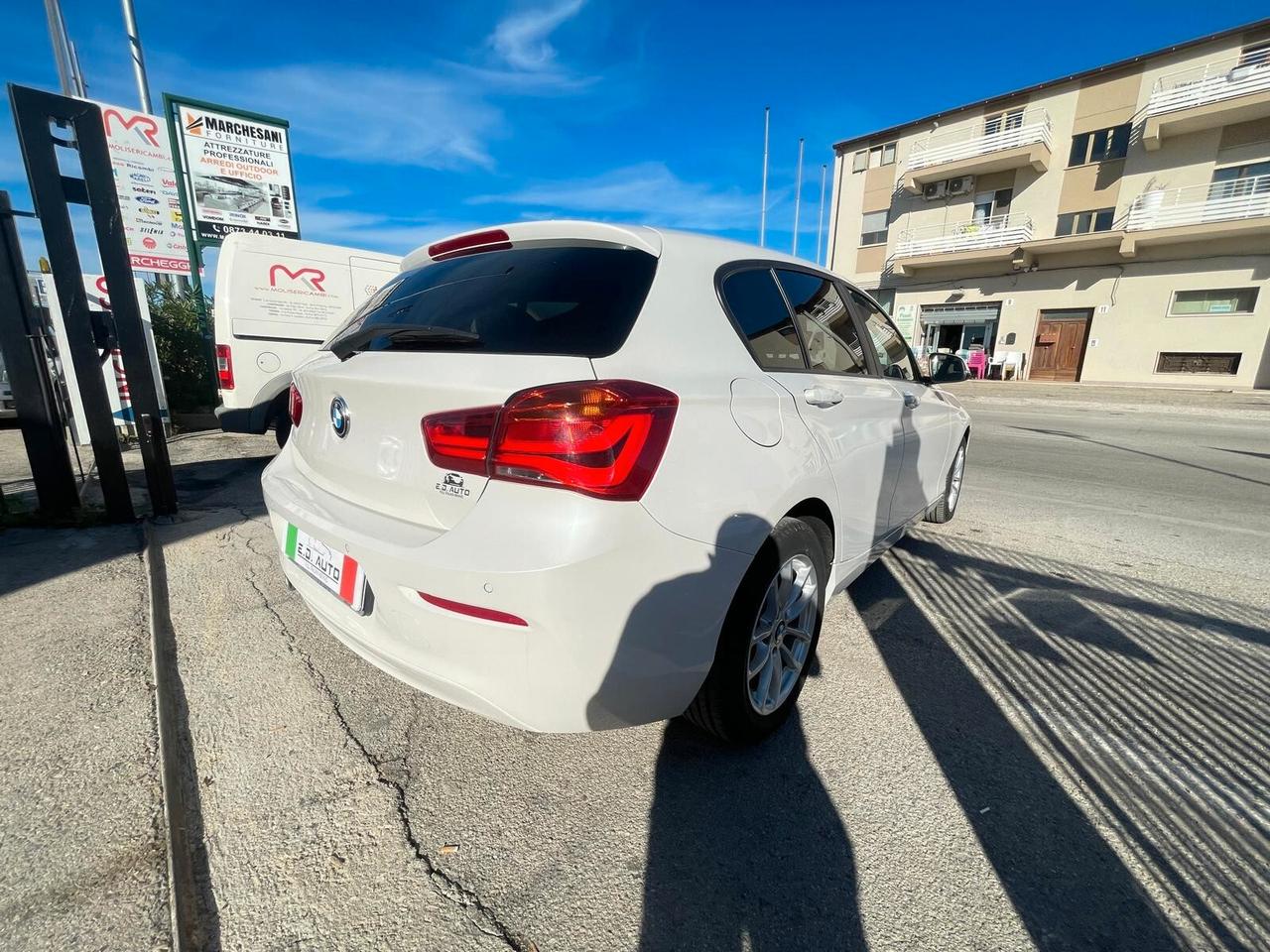 Bmw 116 116d 5p. Advantage