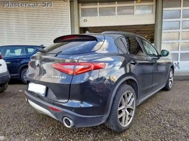 ALFA ROMEO Stelvio 2.2 t EXECUTIVE Q4 210cv AT8 TETTO PANO - FN145TV