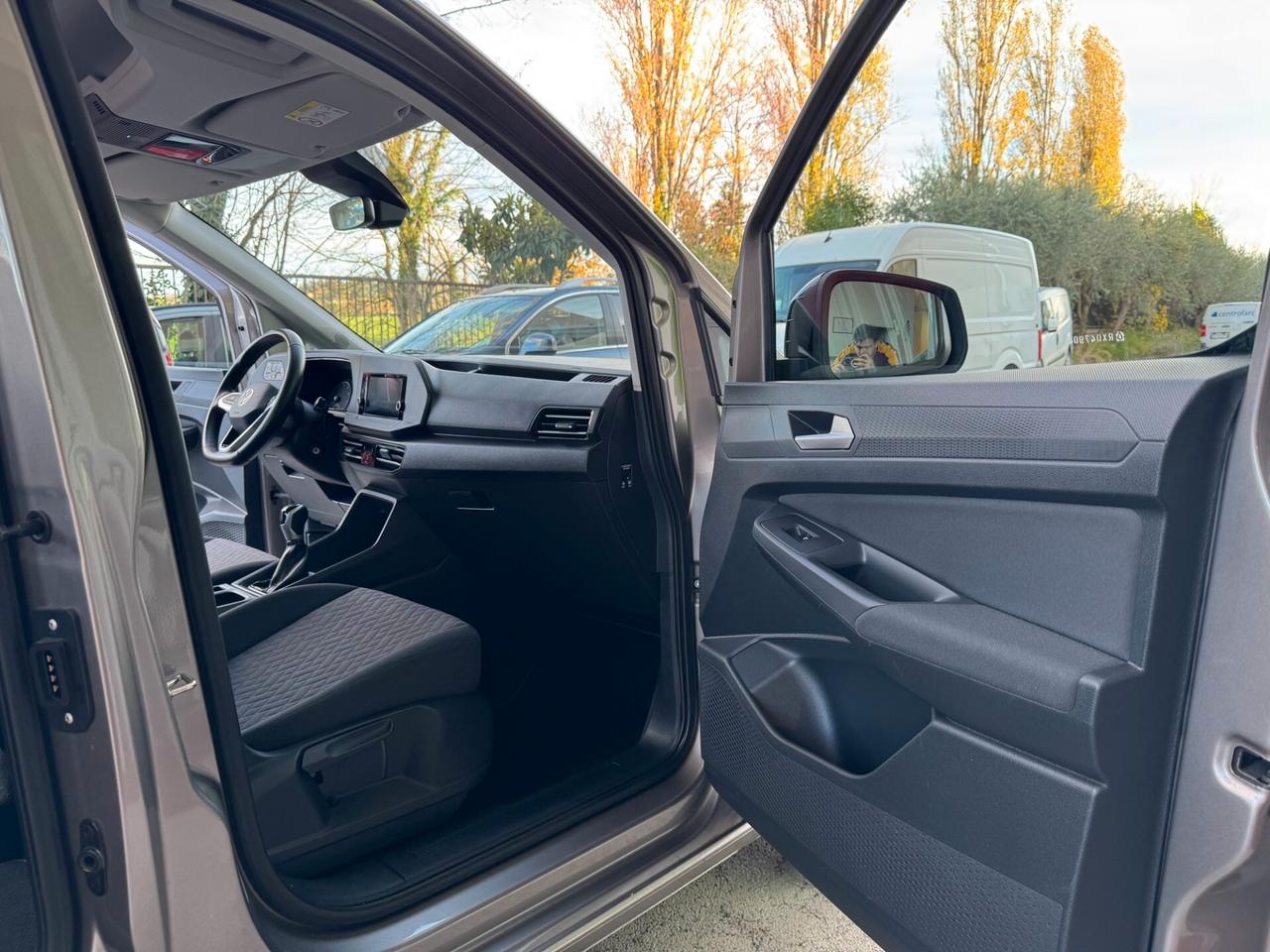 Volkswagen Caddy 1.5TSI LIFE GARANZ 2029 AUTOCARRO