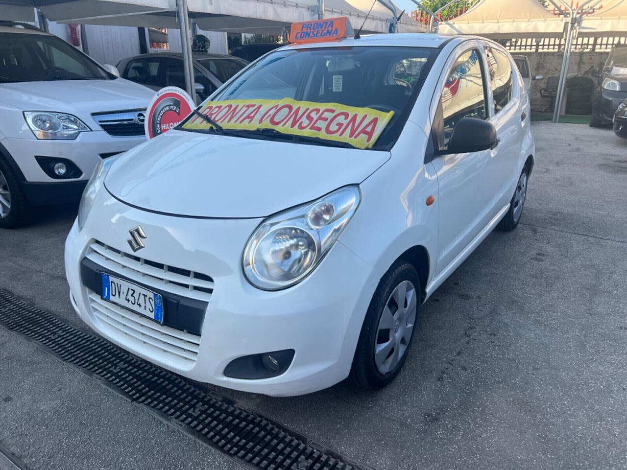 Suzuki alto 1.0 benzina Anno 2010 km 104.000