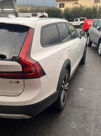 VOLVO V90 CROSS COUNTRY D4 AWD GEARTRONIC