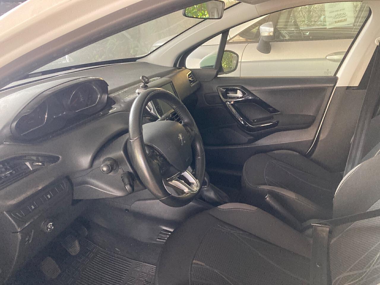 Peugeot 208 1.4 VTi 95 CV 5p. GPL Allure-2015