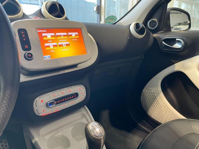 SMART ForFour PRIME 1.0 71CV TETTO S.RISCALDATI LANE CRUISE JBL