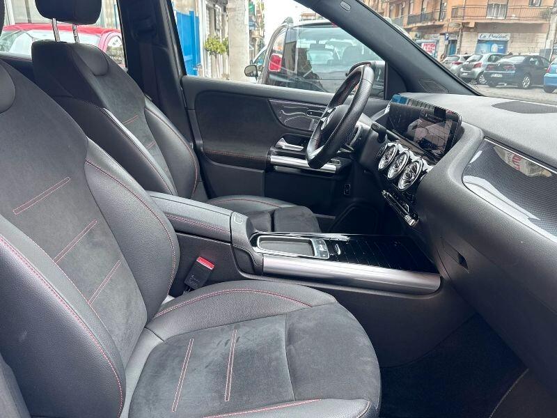 Mercedes-benz GLA 180 Automatic AMG Line Premium Plus