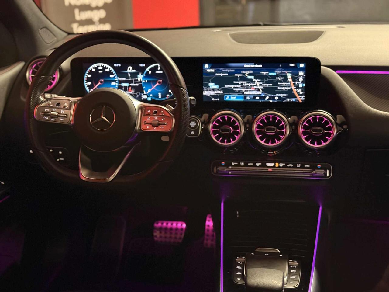 Mercedes-benz GLA 180d Automatic Premium