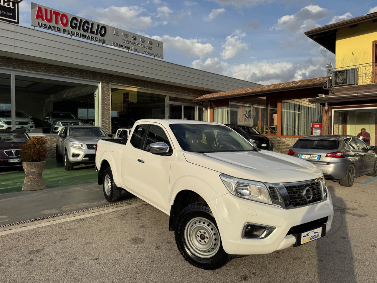 Nissan Navara 2.3 dCi 4WD King Cab N-Connecta, FULL