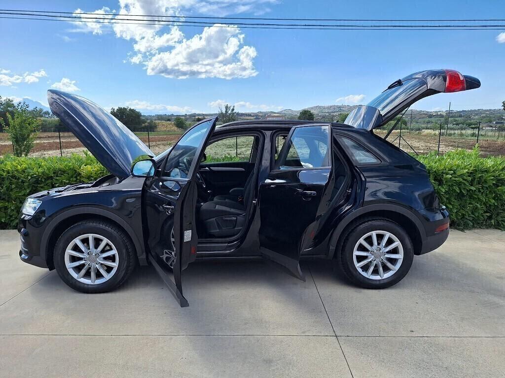 Audi Q3 2.0 TDI 150 CV quattro Business