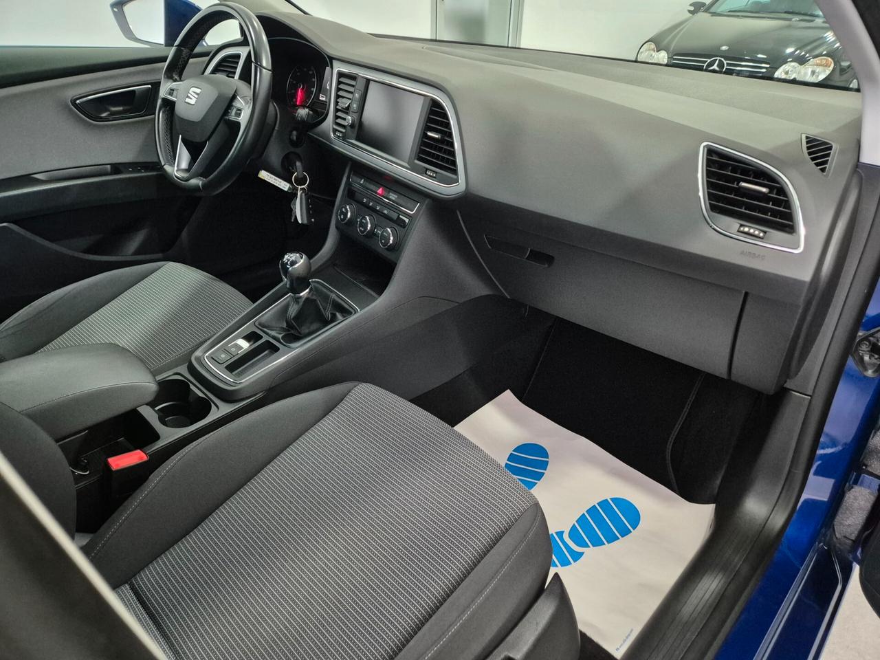 SEAT Leon 1.4 TGI 5p. Style GANCIO TRAINO