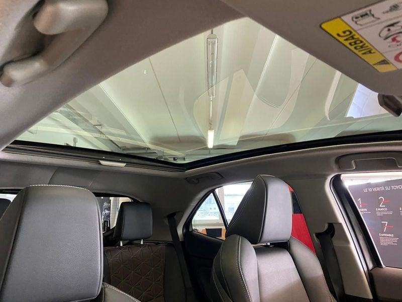 Toyota Yaris Cross 1.5H (116 CV) E-CVT Lounge AWD-i