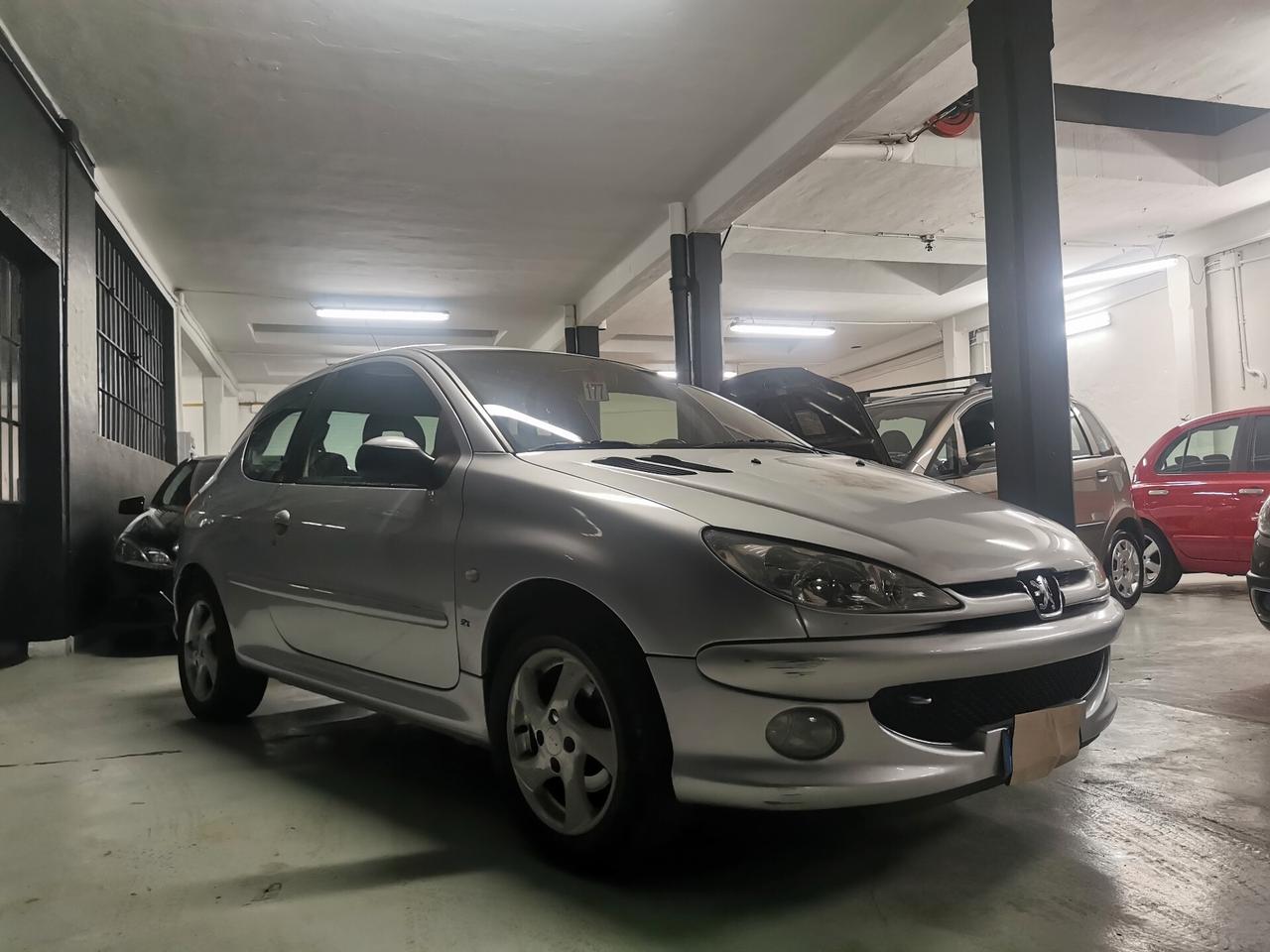 Peugeot 206 1.4 3p 75200KM GARANZIA 12 MESI