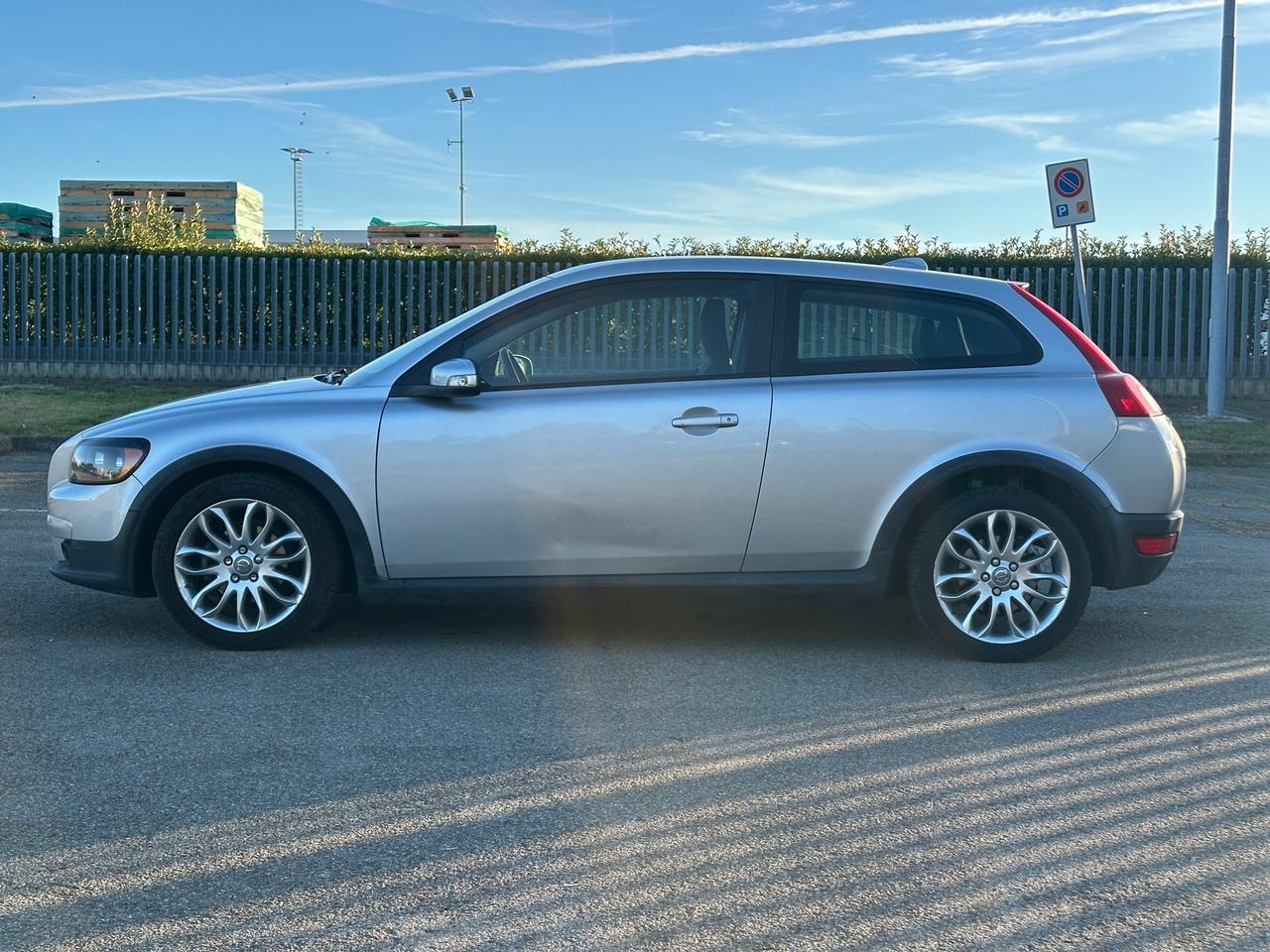 Volvo C30 2.0 D Summum (Garanzia 24 Mesi)