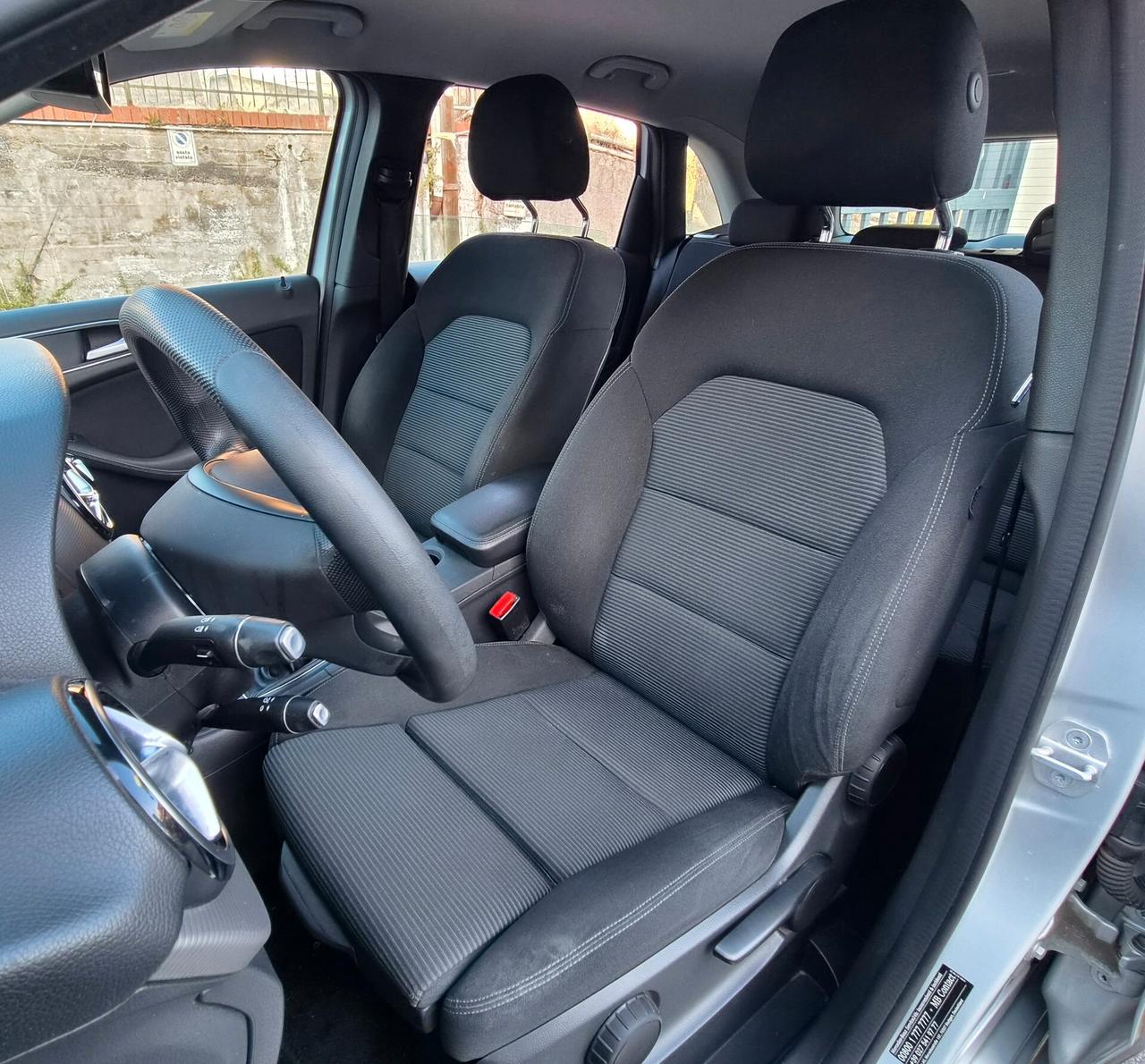 Mercedes-benz B 180 d Premium