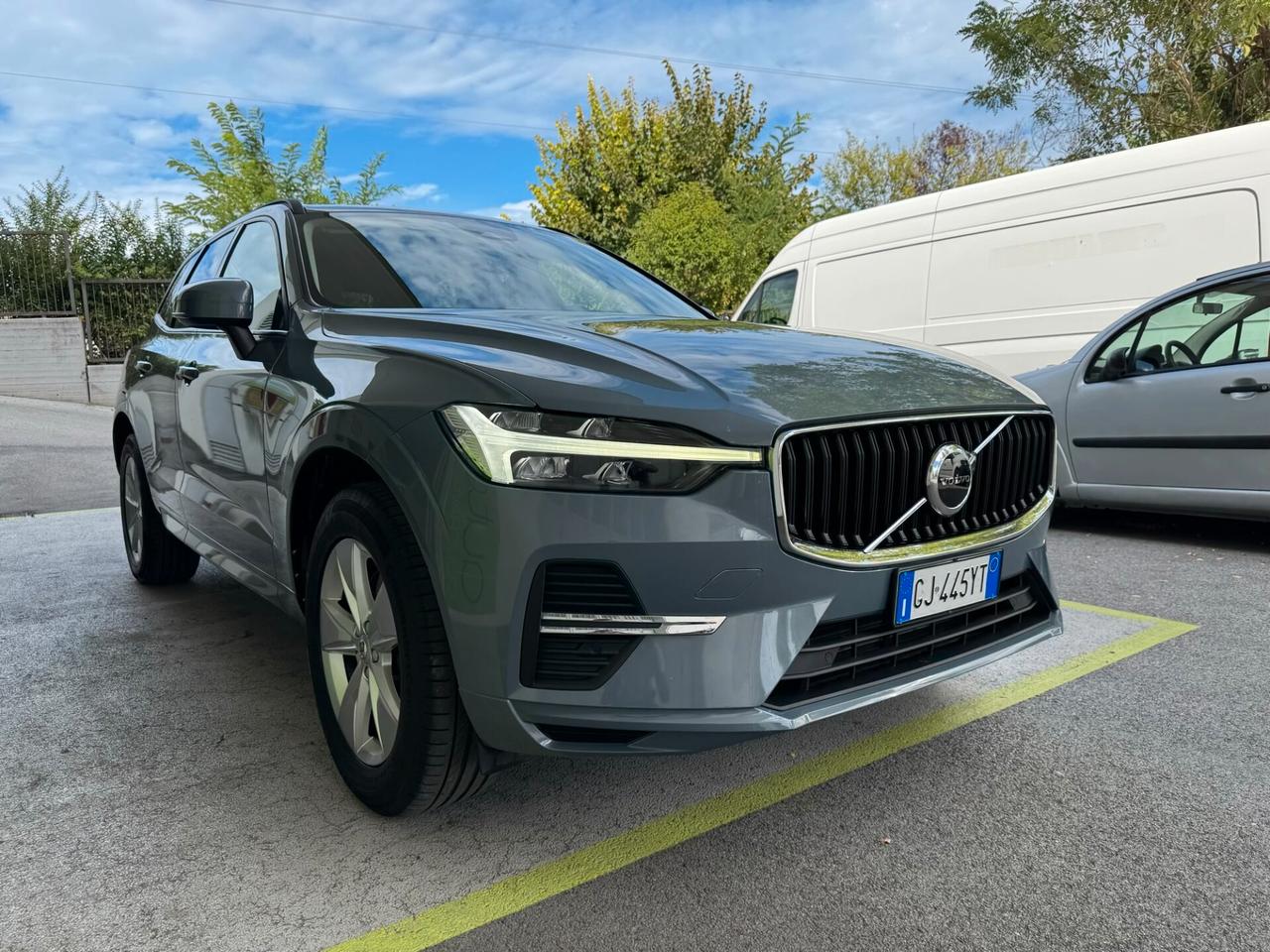 Volvo XC60 2.0b4 MomentumPro AWD GEARTRONIC GAR24M