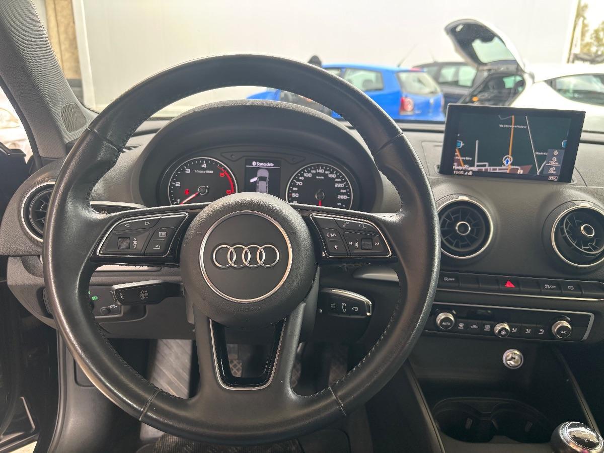 AUDI - A3 - SPB 30 TDI Admired
