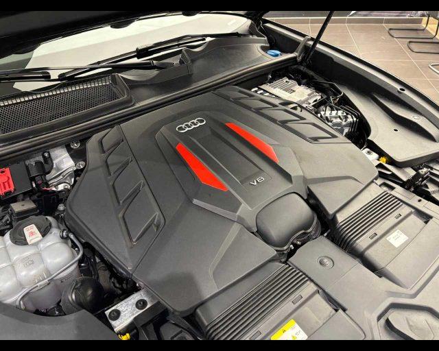 AUDI SQ8 TFSI quattro tiptronic sport attitude