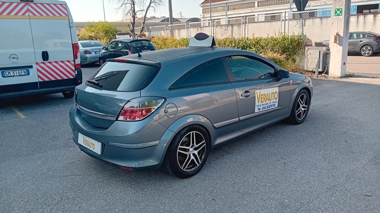 Opel Astra GTC 1.6 16V Twinport 3 porte Enjoy