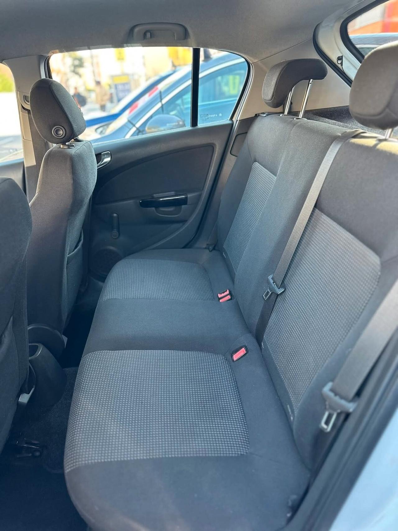 Opel Corsa 1.2 5 porte Edition NEOPATENTATI