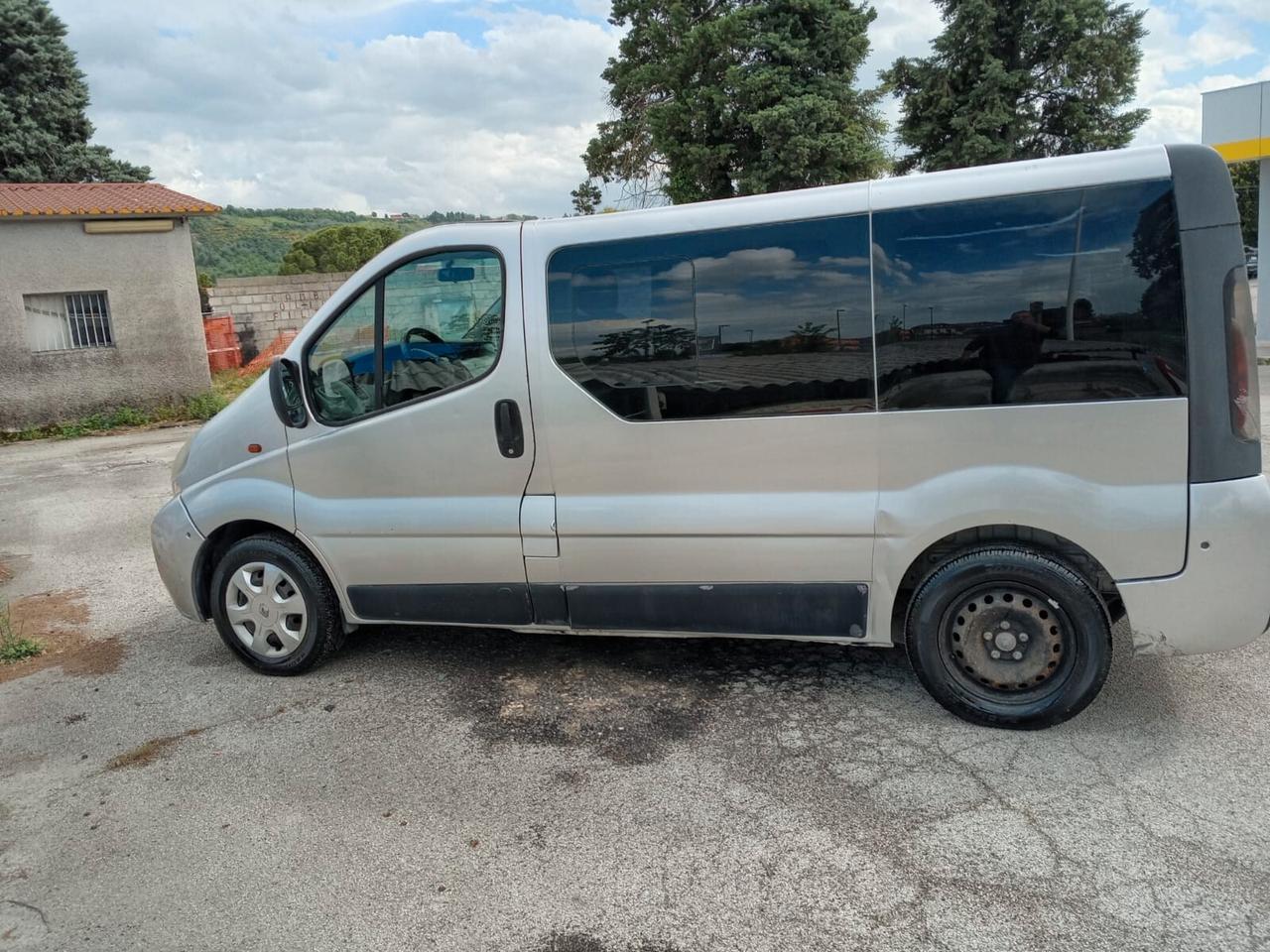 Renault Trafic T27 2.0 dCi/90 PC-TN Passenger Confort