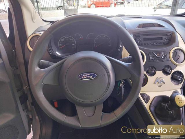 FORD Ka+ 1.2 8V 69CV ( Garanzia 12 Mesi)