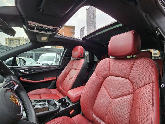 PORSCHE Macan 2.0