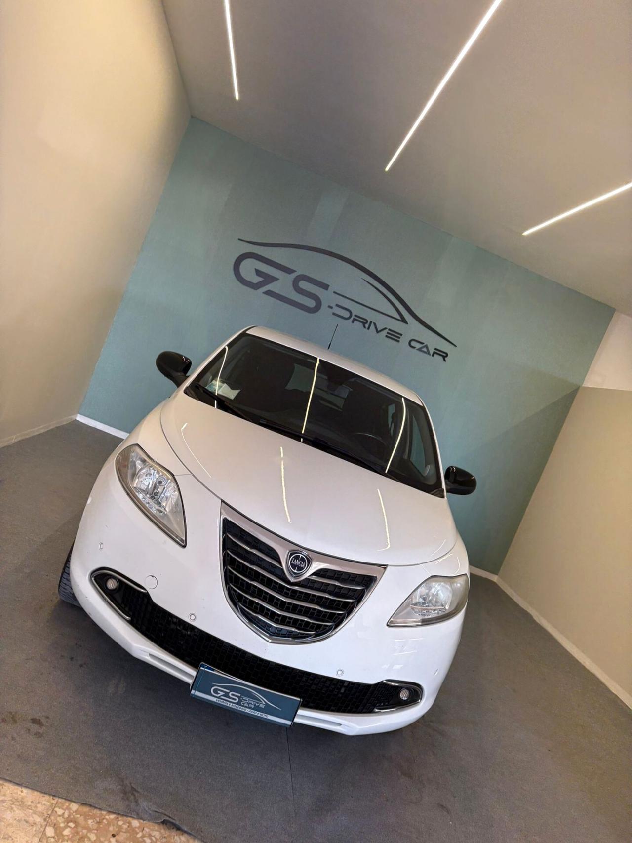 Lancia Ypsilon 1.3 MJT 16V 95 CV 5 porte S&S Platinum