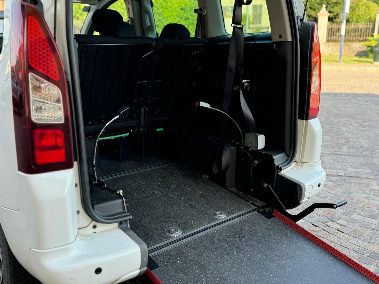 Peugeot 4X4 Patner 1.6 HDI Pedana Disabili 2018