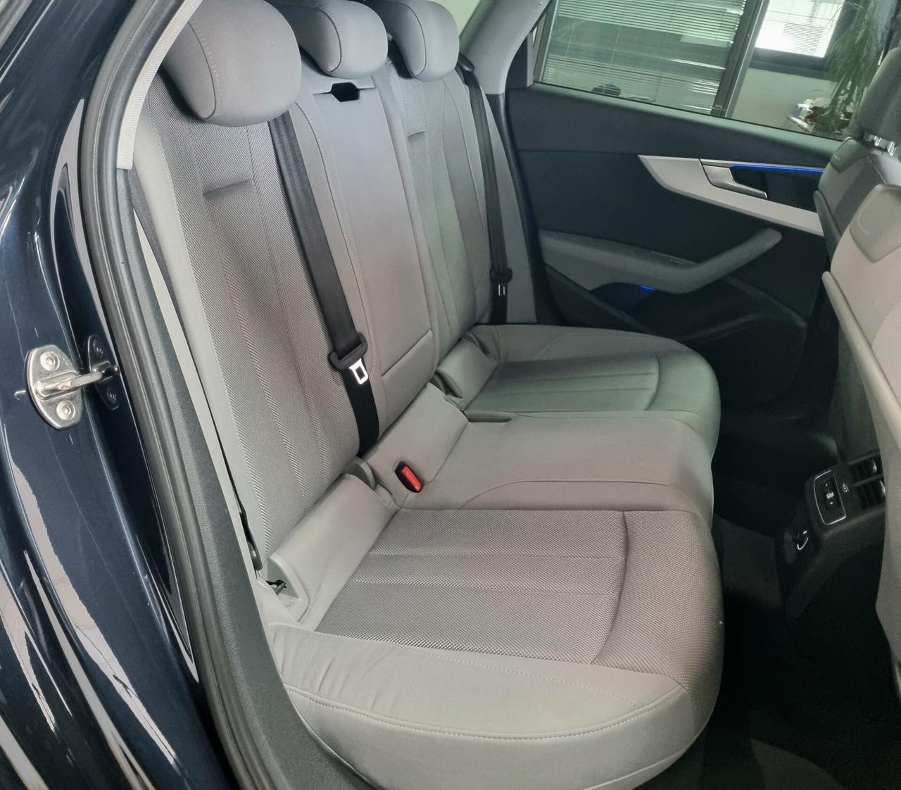 AUDI A4 ALLROAD 2.0 TDI 190 CV S tronic BUSINESS