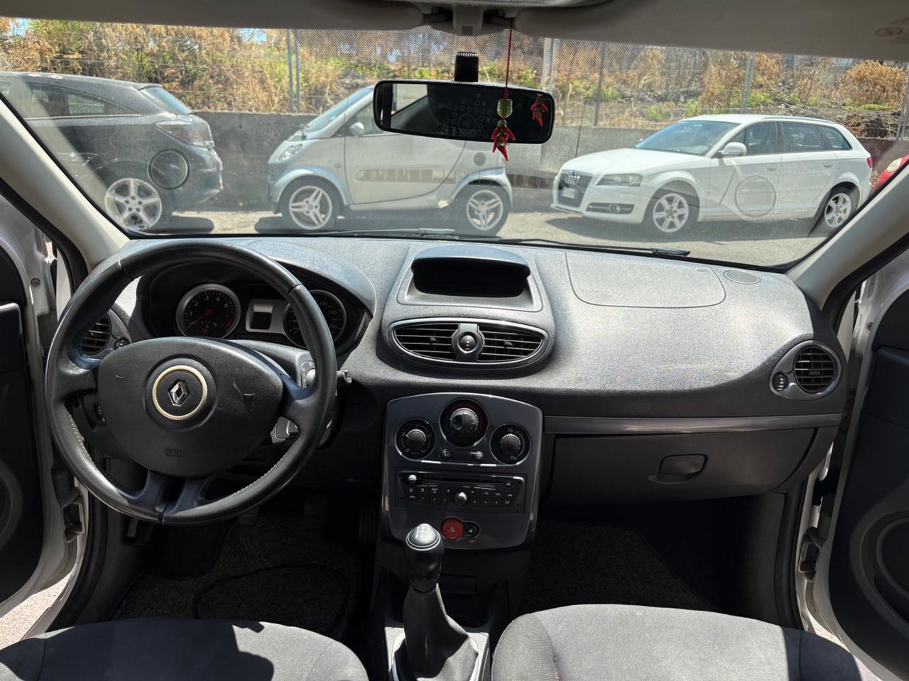 Renault Clio 1.2 16V 3 porte Dynamique