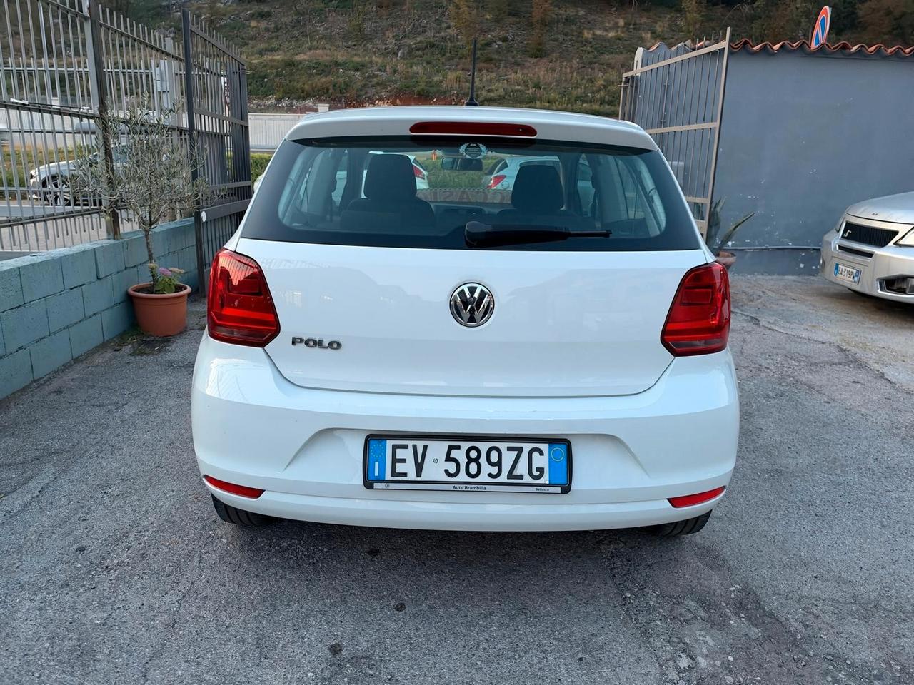 Volkswagen POLO 1.0 Trendline BENZINA